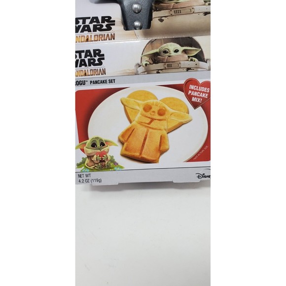 New Star Wars The Mandalorian Baby Yoda (Grogu) Pancake Skillet & Pancake set - Picture 11 of 11